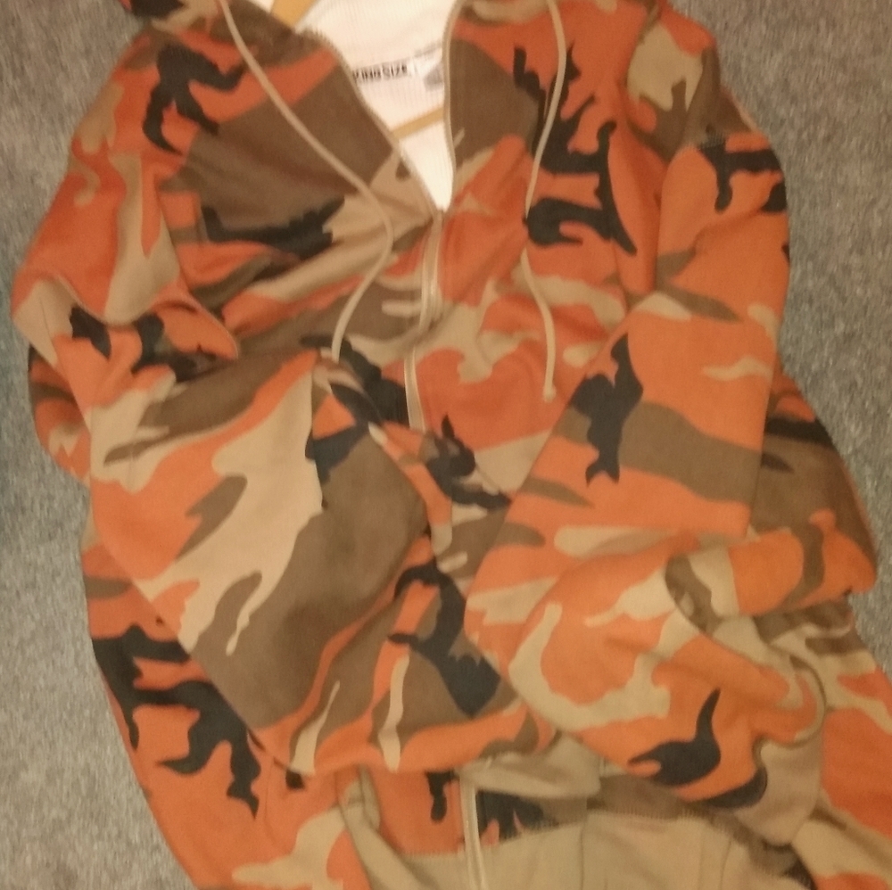 6xl King Size winter Coat in Muted Orange Camoufla
